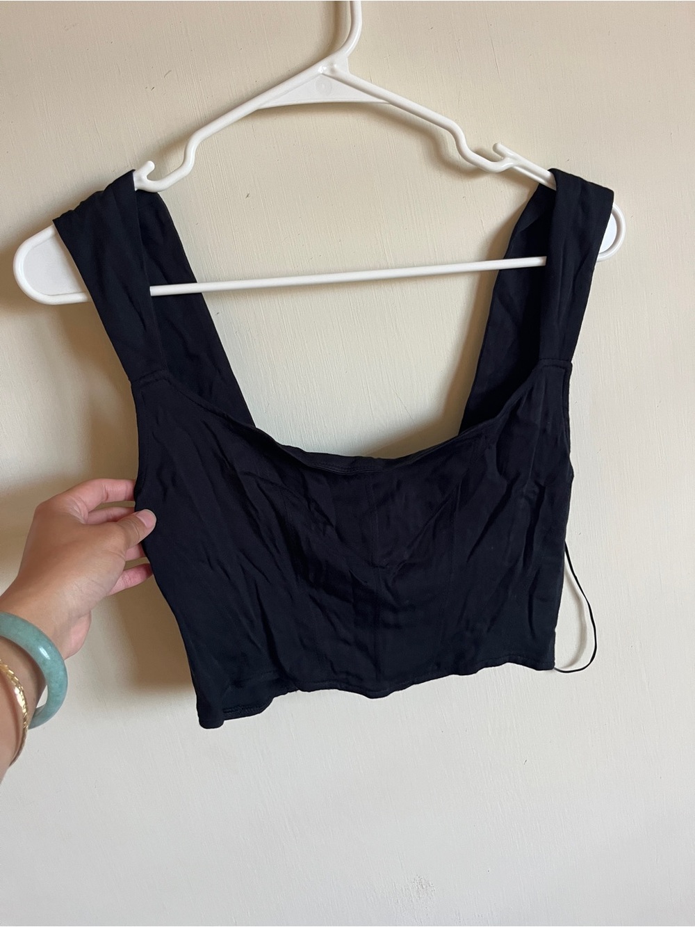 Urban outfitters- Black Cropped Square-Neck Tank Top